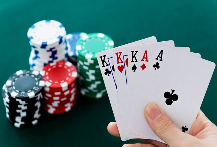 Hướng Dẫn Cách Chơi Open Bet Poker Chuyên Nghiệp 